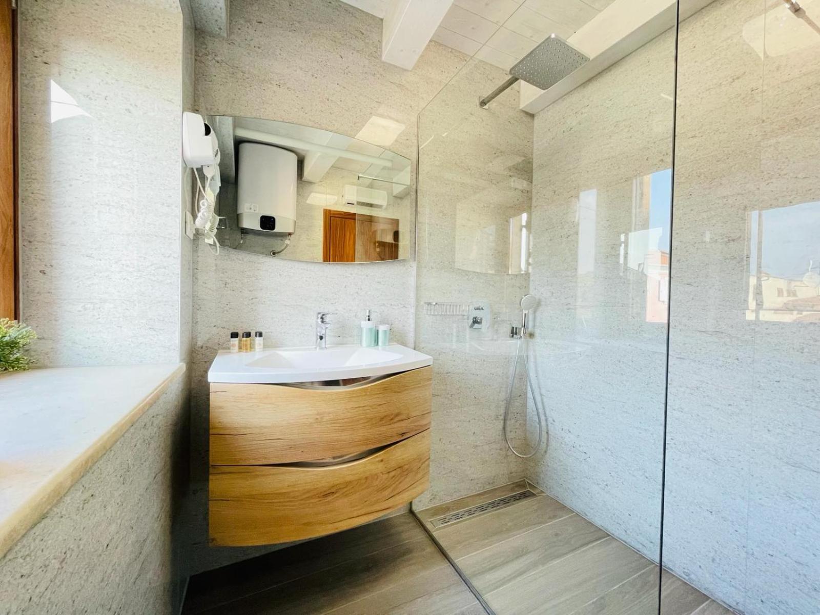 Fazana City Rooms With Free Parking Exterior foto